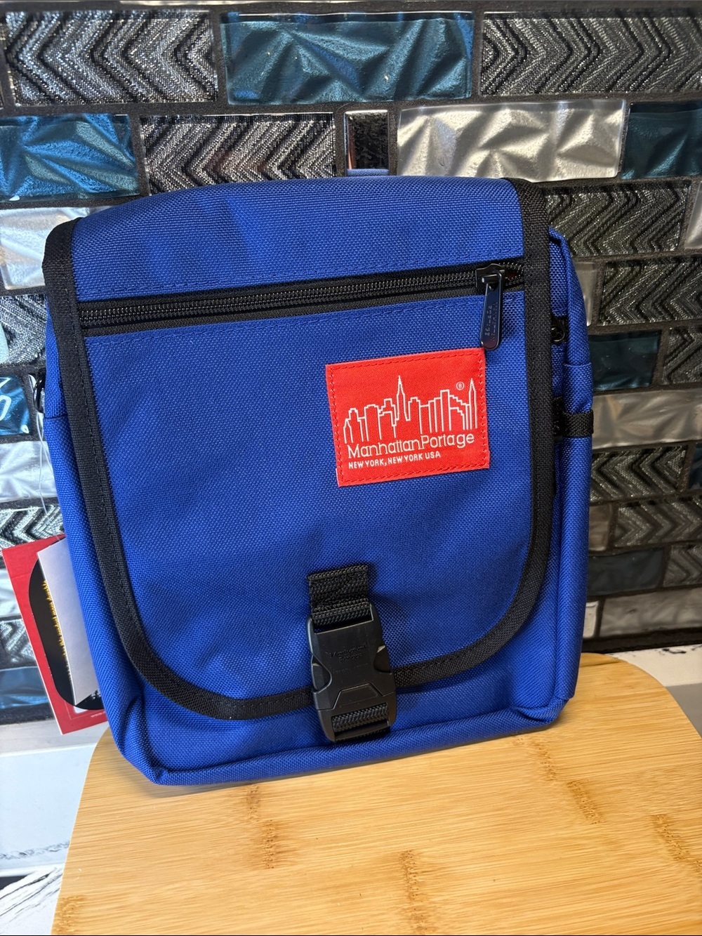 Manhattan Portage Blue Compact Messenger Crossbody Bag